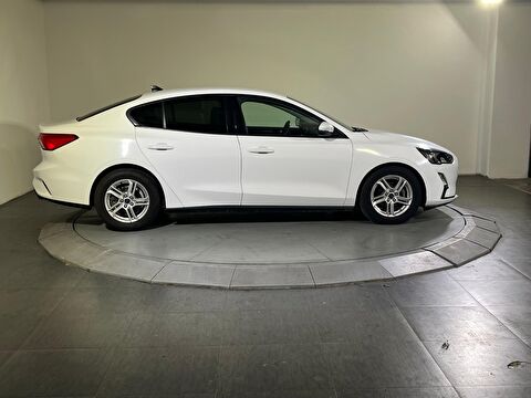 ford, focus, sedan 1.5 tdcı trend x powershift, otomatik, dizel 2.el otomobil | renew 24