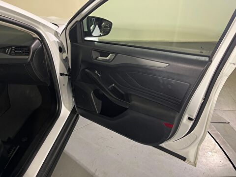 ford, focus, sedan 1.5 tdcı trend x powershift, otomatik, dizel 2.el otomobil | renew 35