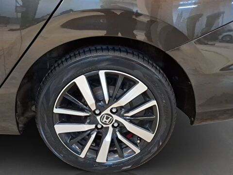 honda, city, 1.5 i-vtec turbo executive cvt, otomatik, benzin 2.el otomobil | renew 7