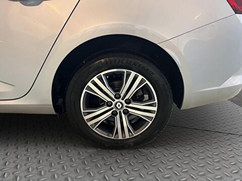 renault, megane, sedan 1.3 tce touch edc, otomatik, benzin 2.el otomobil | renew 9