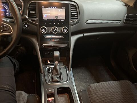 renault, megane, sedan 1.3 tce touch edc, otomatik, benzin 2.el otomobil | renew 13