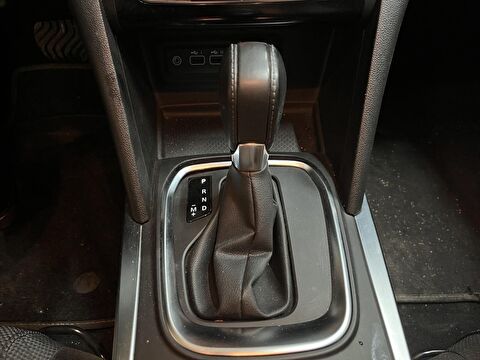 renault, megane, sedan 1.3 tce touch edc, otomatik, benzin 2.el otomobil | renew 18