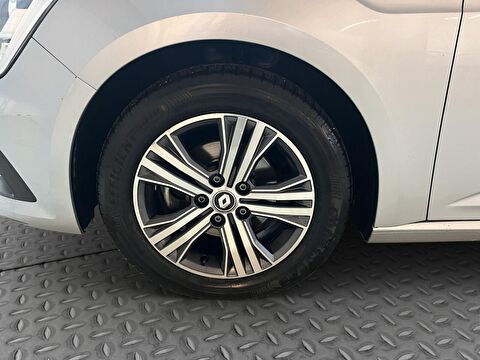 renault, megane, sedan 1.3 tce touch edc, otomatik, benzin 2.el otomobil | renew 8