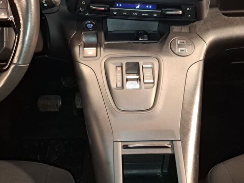 citroen, berlingo, 1.5 bluehdı shine	eat8, otomatik, dizel 2.el otomobil | renew 18