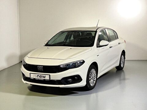 Sedan 1.3 MultiJet Easy, 2. el otomobil | renew