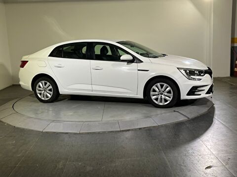 renault, megane, sedan 1.3 tce joy edc, otomatik, benzin 2.el otomobil | renew 8