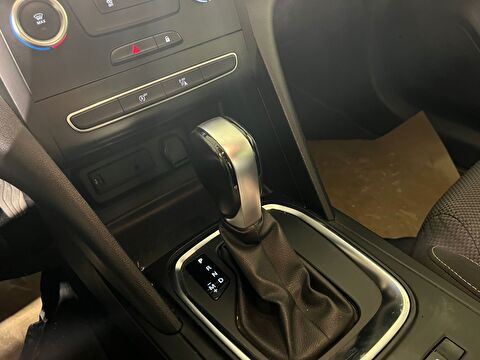 renault, megane, sedan 1.3 tce joy edc, otomatik, benzin 2.el otomobil | renew 26