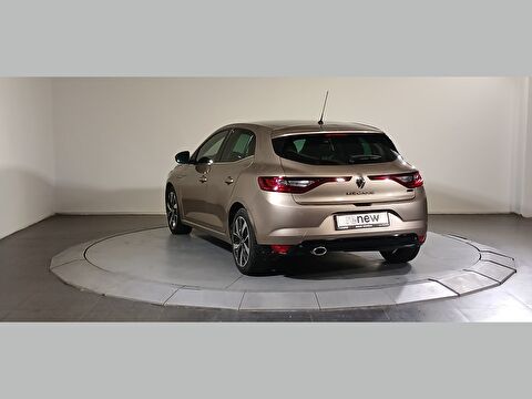 renault, megane, hatchback 1.5 dcı ıcon edc, otomatik, dizel 2.el otomobil | renew 21