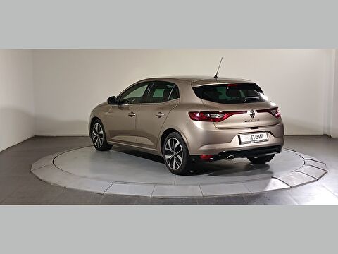 renault, megane, hatchback 1.5 dcı ıcon edc, otomatik, dizel 2.el otomobil | renew 26
