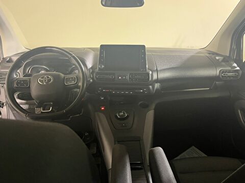 toyota, proace city, kombi 1.5 d flame x-pack otomatik, otomatik, dizel 2.el otomobil | renew 32