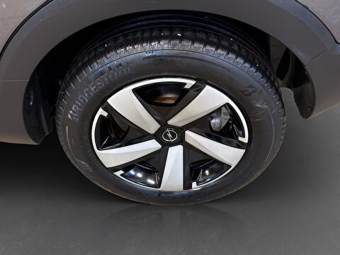 opel, crossland, 1.2 turbo essential, otomatik, benzin 2.el otomobil | renew 8