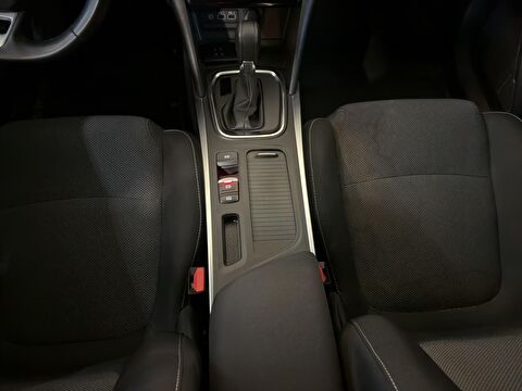 renault, megane, sedan 1.3 tce touch edc, otomatik, benzin 2.el otomobil | renew 19