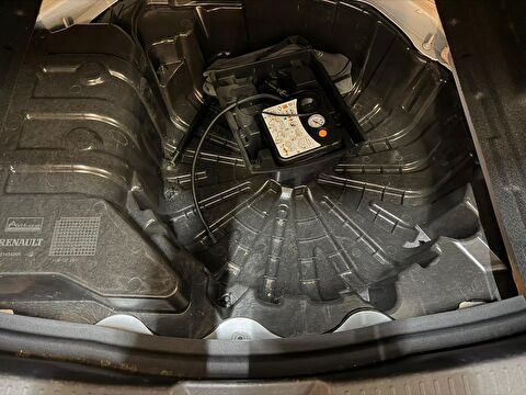 renault, megane, sedan 1.3 tce touch edc, otomatik, benzin 2.el otomobil | renew 23