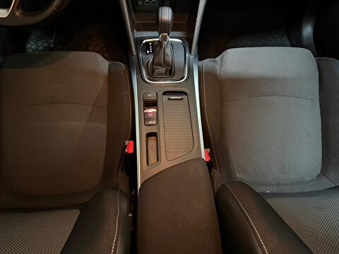 renault, megane, sedan 1.3 tce touch edc, otomatik, benzin 2.el otomobil | renew 20