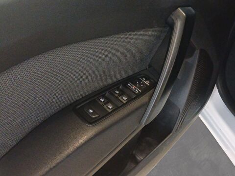 renault, kangoo multix, 1.3 tce ıconic edc, otomatik, benzin 2.el otomobil | renew 25