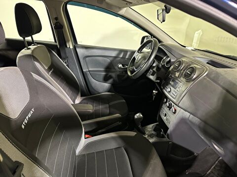 dacia, sandero, hatchback 1.5 dcı stepway easy-r, otomatik, dizel 2.el otomobil | renew 31