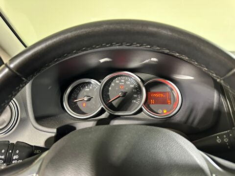 dacia, sandero, hatchback 1.5 dcı stepway easy-r, otomatik, dizel 2.el otomobil | renew 33