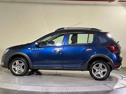 dacia, sandero, hatchback 1.5 dcı stepway easy-r, otomatik, dizel 2.el otomobil | renew 6