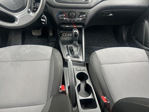 hyundai, i20, hatchback 1.4 mpı jump otomatik, otomatik, benzin 2.el otomobil | renew 18