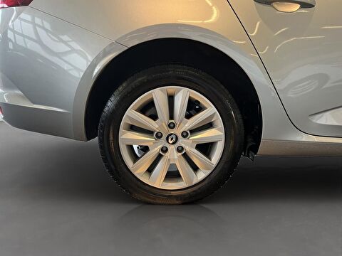 renault, megane, sedan 1.3 tce touch edc, otomatik, benzin 2.el otomobil | renew 6