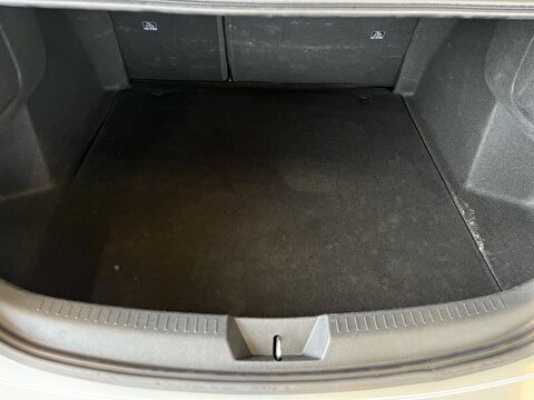 renault, megane, sedan 1.3 tce touch edc, otomatik, benzin 2.el otomobil | renew 23