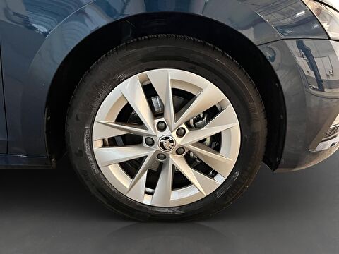 skoda, octavia, 1.5 tsı e-tec premium dsg, otomatik, hybrid 2.el otomobil | renew 9