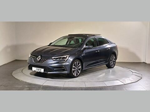 Sedan 1.3 TCe Icon EDC, 2. el otomobil | renew