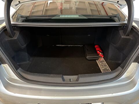 renault, megane, sedan 1.3 tce touch edc, otomatik, benzin 2.el otomobil | renew 10