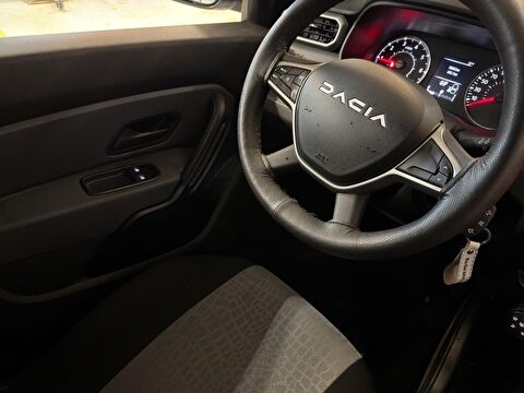 dacia, duster, 1.3 turbo essential edc 4x2, otomatik, benzin 2.el otomobil | renew 25