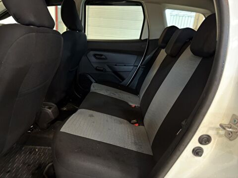 dacia, duster, 1.3 turbo essential edc 4x2, otomatik, benzin 2.el otomobil | renew 15