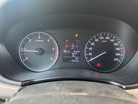 hyundai, i20, 1.4 crdı style panoramik cam tavan, manuel, dizel 2.el otomobil | renew 12