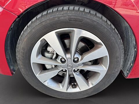 hyundai, i20, 1.4 crdı style panoramik cam tavan, manuel, dizel 2.el otomobil | renew 8