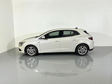 renault, megane, hatchback 1.6 16v joy, manuel, benzin 2.el otomobil | renew 15