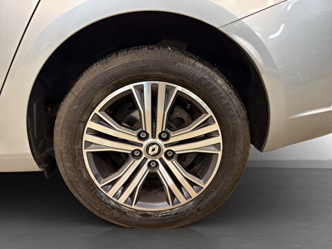 renault, megane, sedan 1.3 tce touch edc, otomatik, benzin 2.el otomobil | renew 8