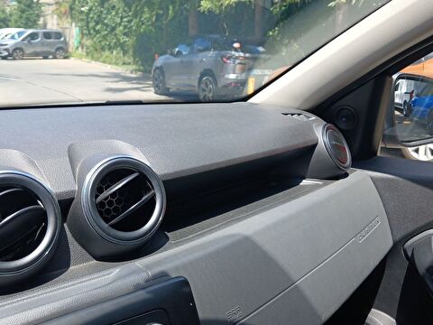 dacia, duster, 1.3 turbo 4x2 comfort edc, otomatik, benzin 2.el otomobil | renew 17