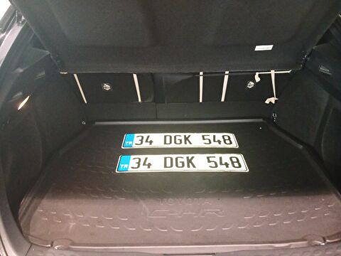 toyota, c-hr, crossover 1.2 turbo 4x2 flame multidrive s, otomatik, benzin 2.el otomobil | renew 15