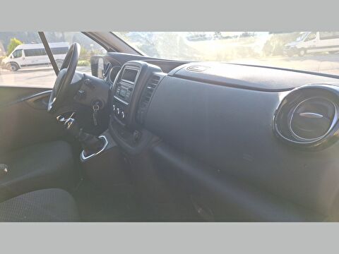 renault, trafic, multix 2.0 dcı 6m3 grand confort, manuel, dizel 2.el otomobil | renew 17