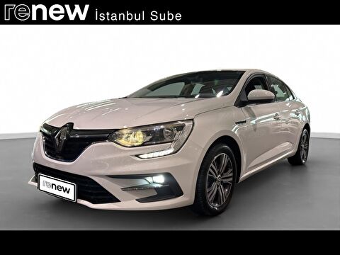 Sedan 1.3 TCe Touch EDC, 2. el otomobil | renew