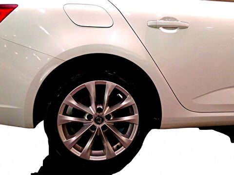 renault, megane, sedan 1.5 blue dcı ıcon edc, otomatik, dizel 2.el otomobil | renew 8