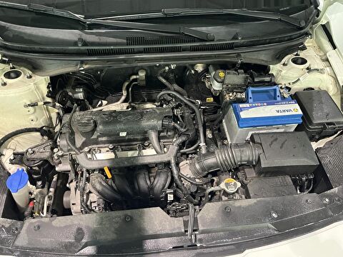 hyundai, i20, hatchback 1.4 mpı style otomatik, otomatik, benzin 2.el otomobil | renew 25