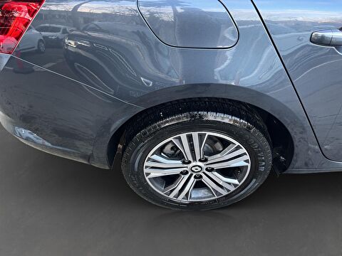 renault, megane, sedan 1.3 tce touch edc, otomatik, benzin 2.el otomobil | renew 7