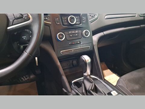 renault, megane, sedan 1.3 tce joy edc, otomatik, benzin 2.el otomobil | renew 19