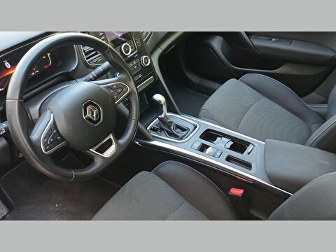 renault, megane, sedan 1.3 tce joy edc, otomatik, benzin 2.el otomobil | renew 19