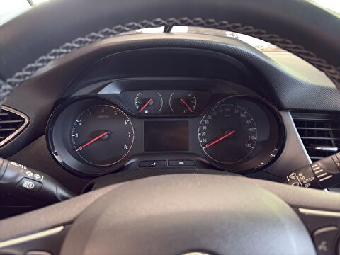 opel, crossland, suv 1.2 turbo essential otomatik, otomatik, benzin 2.el otomobil | renew 11