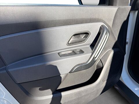 dacia, duster, 1.0 turbo comfort 4x2, manuel, benzin 2.el otomobil | renew 13