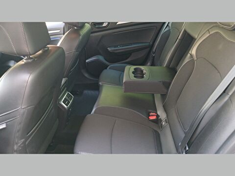 renault, megane, sedan 1.3 tce ıcon edc, otomatik, benzin 2.el otomobil | renew 13