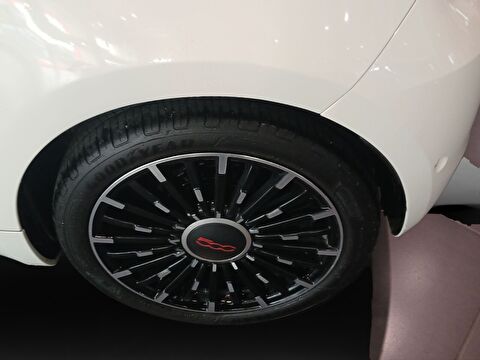 fiat, 500 ailesi, 500e la prima by bocelli, otomatik, elektrik 2.el otomobil | renew 7