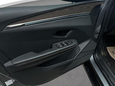 renault, megane e-tech, crossover ev60 ıconic otomatik, otomatik, elektrik 2.el otomobil | renew 21