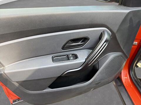 dacia, duster, 1.3 turbo 4x2 comfort edc, otomatik, benzin 2.el otomobil | renew 18