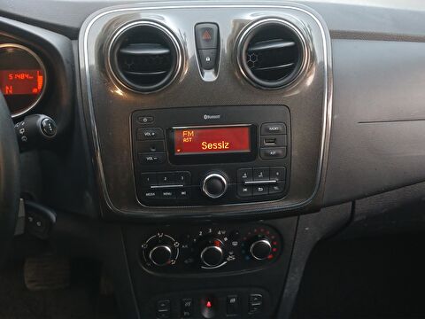 dacia, sandero, hatchback 0.9 tce stepway easy-r, otomatik, benzin 2.el otomobil | renew 15